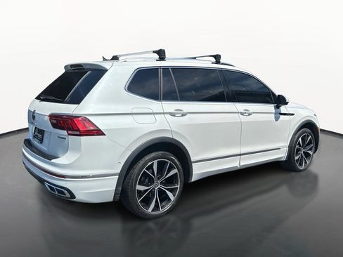 Used 2023 Volkswagen Tiguan SEL R-Line AWD/4WD image 3