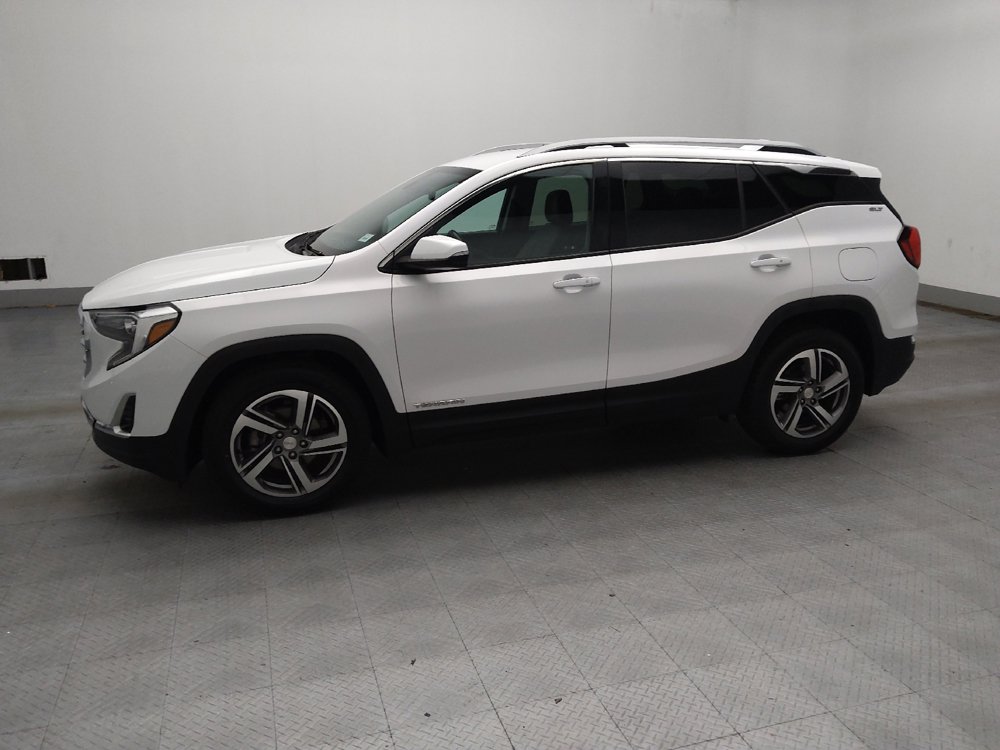 Used 2021 GMC Terrain SLT FWD image 2
