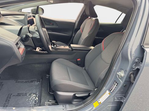 Certified 2024 Toyota Prius Prime FWD image 15