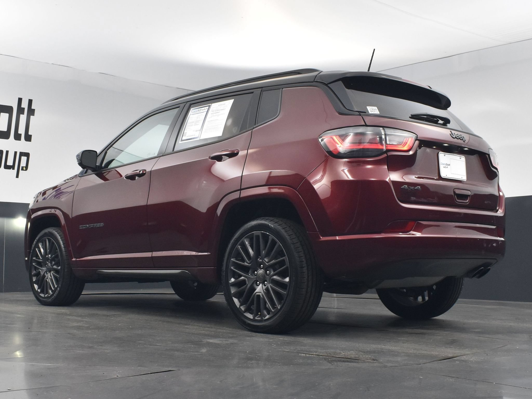 Used 2022 Jeep Compass High Altitude AWD/4WD image 20