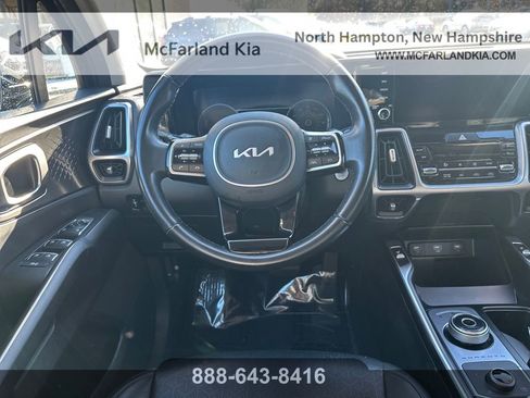 Used 2022 Kia Sorento S image 15
