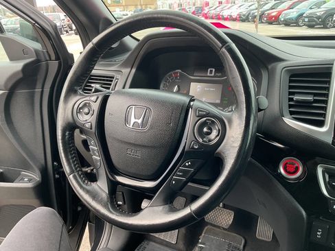 Used 2018 Honda Ridgeline Black Edition image 18