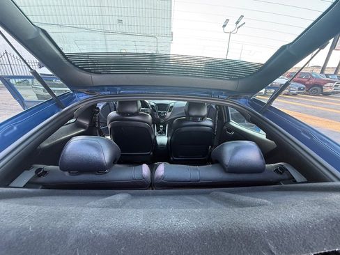 Used 2016 Hyundai Veloster Turbo image 18