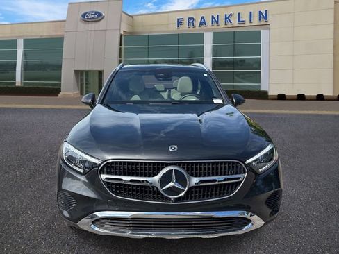 Used 2025 Mercedes-Benz GLC 300 w/ Winter Package image 2