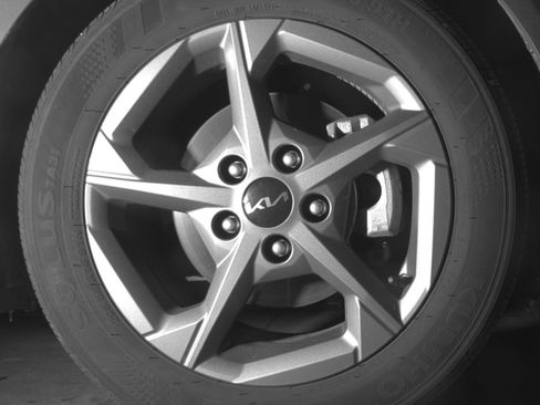 Used 2025 Kia K4 FWD image 10