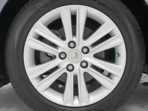 Used 2015 Lexus ES 350 w/ Premium Package FWD image 31