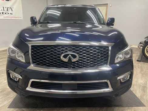 Used 2017 INFINITI QX80 4WD w/ Driver Assistance Package image 2