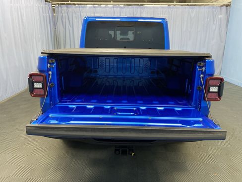 Certified 2024 Jeep Gladiator Mojave image 35