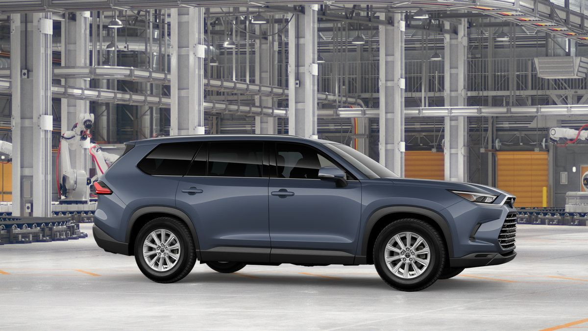 New 2026 Toyota Grand Highlander XLE FWD image 15