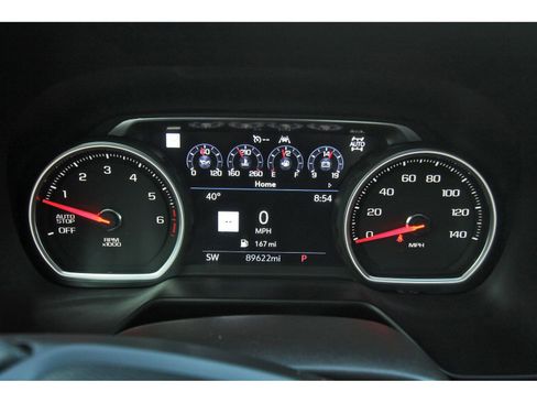 Used 2021 Chevrolet Suburban Z71 w/ Z71 Off-Road Package image 19