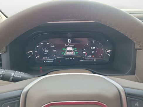 Used 2023 GMC Yukon Denali image 14