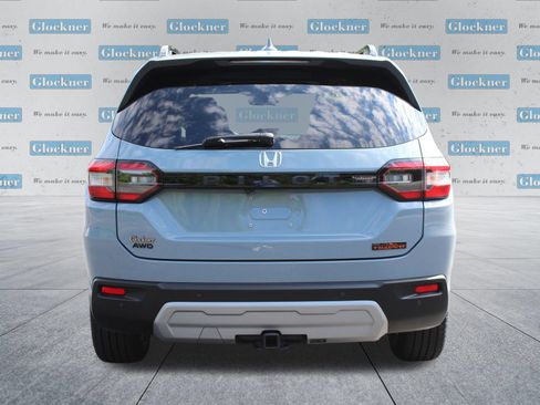 Used 2024 Honda Pilot TrailSport image 8