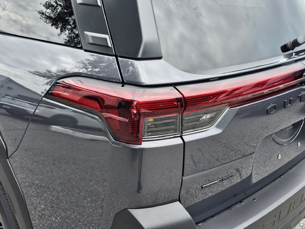 New 2026 Subaru Outback Limited AWD/4WD image 7
