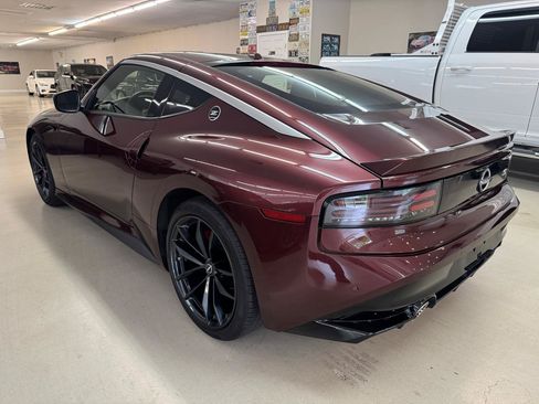 Used 2025 Nissan Z Performance w/ Floor Mat Package RWD image 5