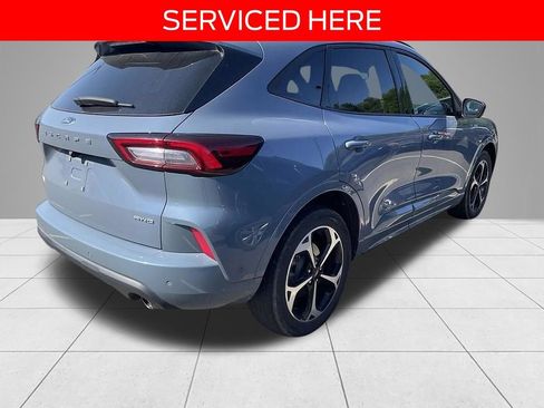 Certified 2023 Ford Escape ST-Line Elite w/ Premium Technology Package AWD/4WD image 4
