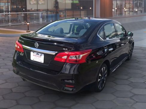 Used 2019 Nissan Sentra SR FWD image 5
