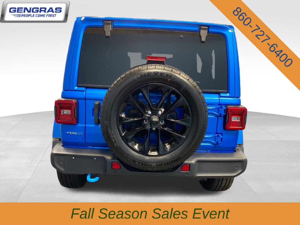 Used 2024 Jeep Wrangler Unlimited Sahara w/ Safety Group AWD/4WD image 7
