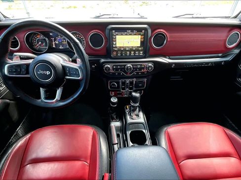 Used 2023 Jeep Wrangler Unlimited Rubicon 392 image 15