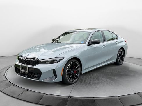Used 2023 BMW M340i xDrive AWD/4WD image 3