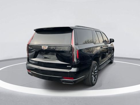 Used 2022 Cadillac Escalade ESV Sport image 5