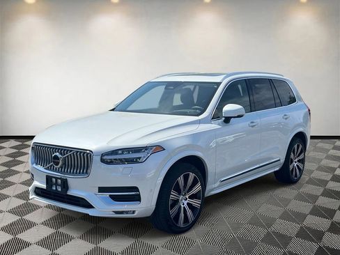 Certified 2023 Volvo XC90 B6 Ultimate w/ Protection Package Premier AWD/4WD image 7