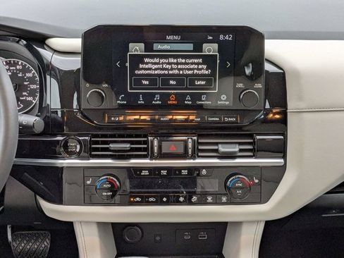 New 2025 Nissan Pathfinder SL image 20