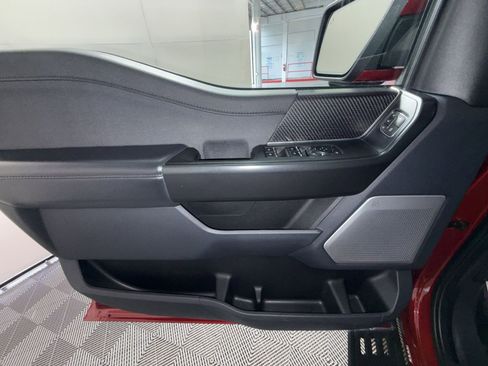 Used 2022 Ford F150 Raptor w/ Raptor 37 Performance Package AWD/4WD image 15