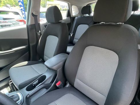 Used 2020 Hyundai Kona SE AWD/4WD image 16
