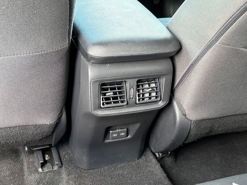 Used 2023 Toyota RAV4 XLE FWD image 15
