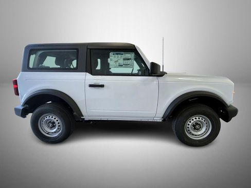 New 2025 Ford Bronco 2-Door image 4