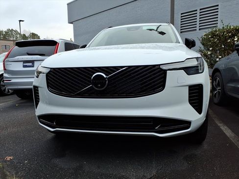 New 2026 Volvo XC90 T8 Ultra image 8