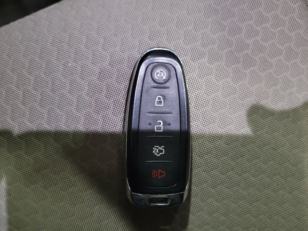 Used 2019 Ford Escape SE FWD image 32