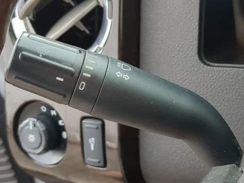 Used 2016 Ford F350 Platinum w/ FX4 Off-Road Package image 27