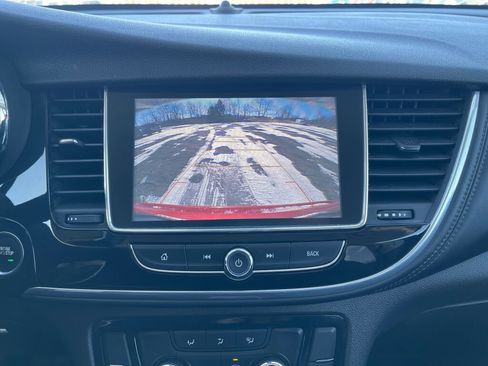 Used 2019 Buick Encore Preferred image 9