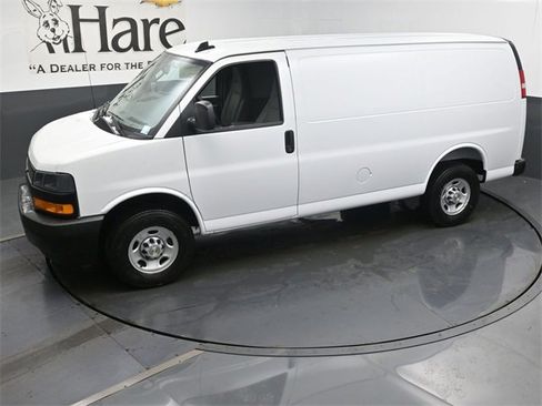 New 2025 Chevrolet Express 2500 w/ Driver Convenience Package image 22