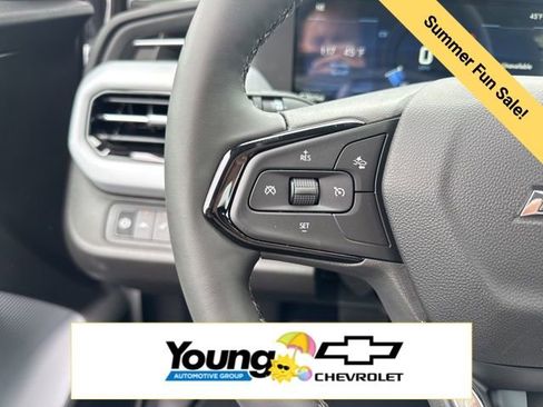 New 2027 Chevrolet Bolt LT w/ Comfort Package FWD image 16
