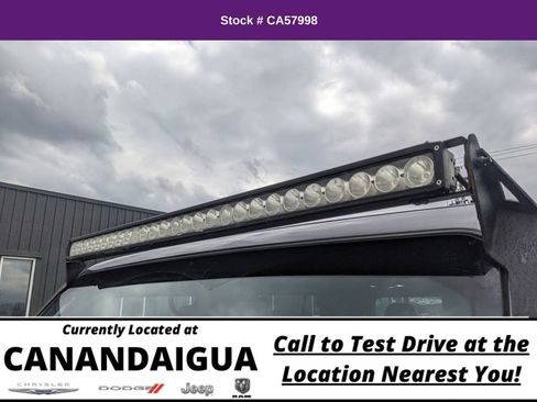Used 2020 Jeep Gladiator Rubicon w/ Dual Top Group AWD/4WD image 18