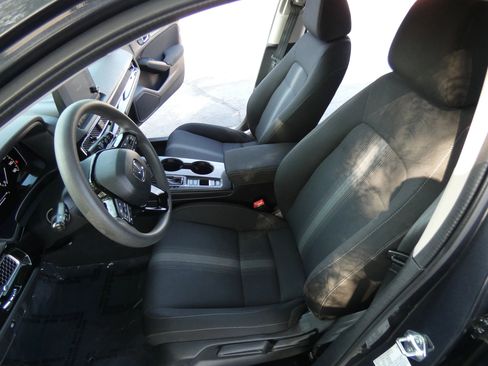 Used 2022 Honda Civic LX image 49