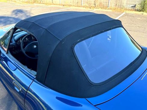 Used 2002 BMW Z3 2.5i image 17