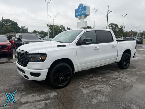 Used 2021 RAM 1500 Big Horn AWD/4WD image 3