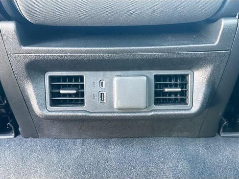 Used 2025 Chevrolet Silverado 1500 LT AWD/4WD image 28