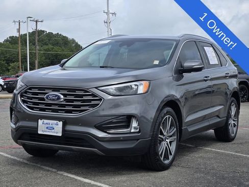 Used 2022 Ford Edge Titanium AWD/4WD image 3