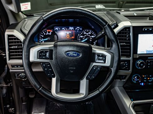 Used 2021 Ford F350 Lariat w/ Lariat Ultimate Package image 15