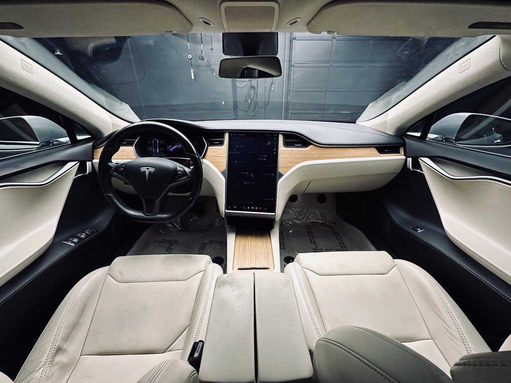 Used 2018 Tesla Model S 100D AWD/4WD image 25