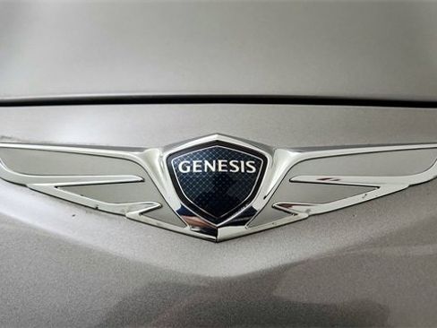 Used 2023 Genesis G70 2.0T w/ Sport Prestige Package image 16