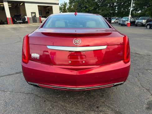 Used 2014 Cadillac XTS Luxury w/ Driver Awareness Package FWD image 4