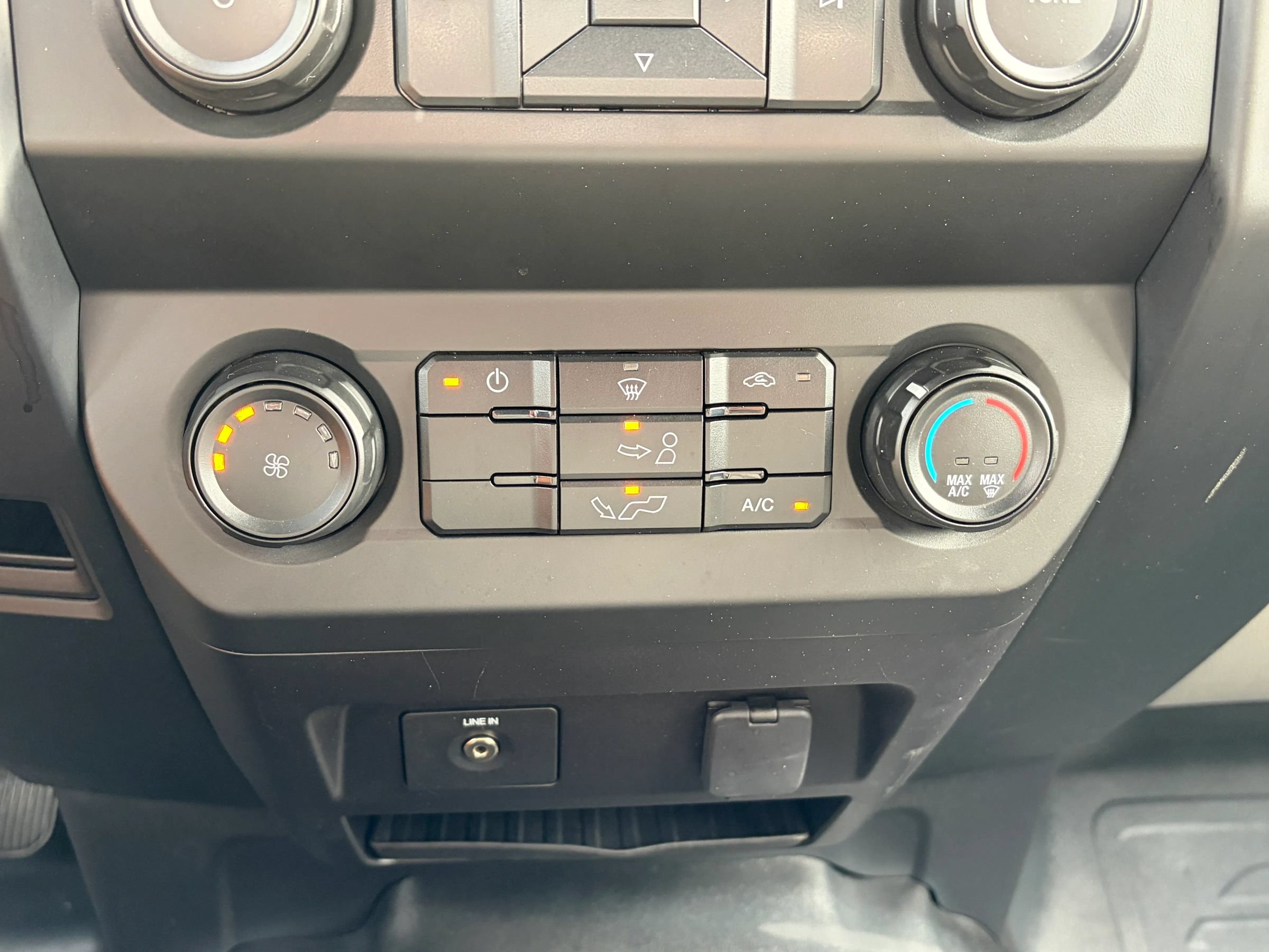 Used 2019 Ford F150 XL w/ XL Power Equipment Group AWD/4WD image 39