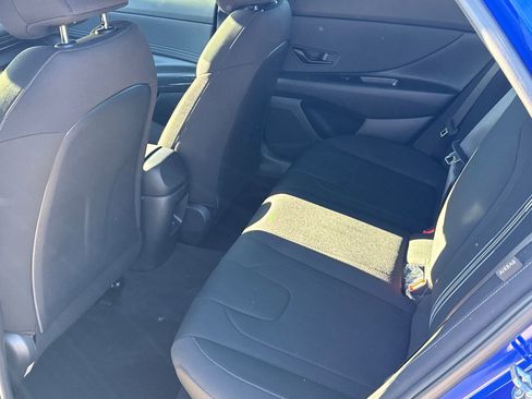 Certified 2025 Hyundai Elantra Sport image 20