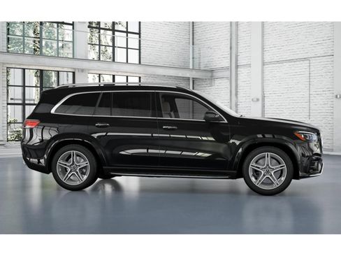 New 2026 Mercedes-Benz GLS 450 4MATIC image 15