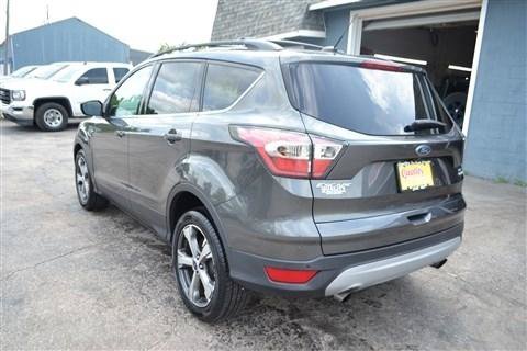 Used 2017 Ford Escape SE w/ SE Leather Comfort Package FWD image 8